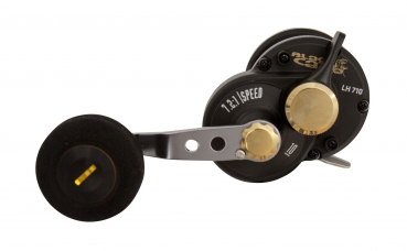 Black Cat Battle Cat Vertical LH 710